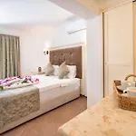 Hotel Ata Lagoon 3*