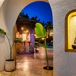 Ata Lagoon Hotel