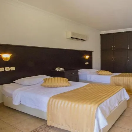 아타 라군 비치 3*