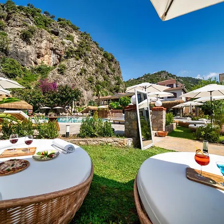 호텔 아타 라군 비치