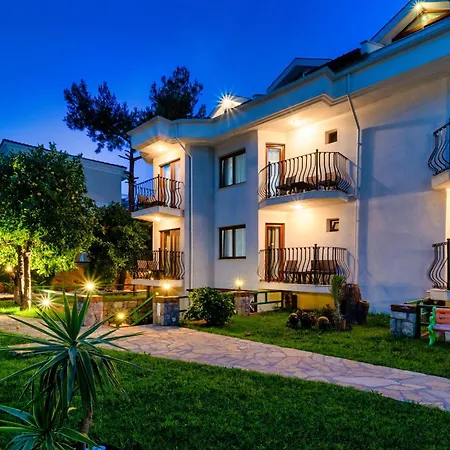 Ata Lagoon 3* אולודניץ