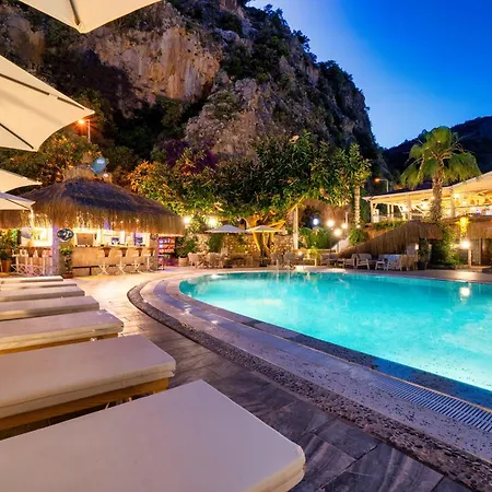 آتا لاغون بيتش أولدينيس