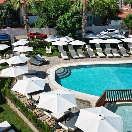 فندق آتا لاغون بيتش أولدينيس